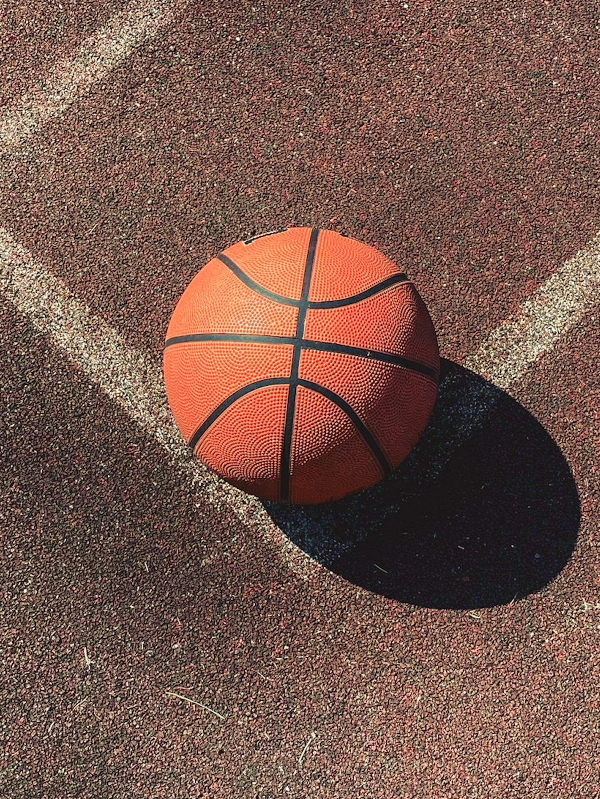 Balls (Basketball)