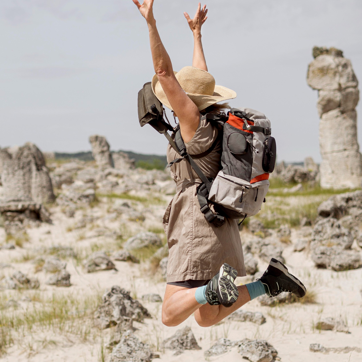 Hainz Premium 90L Hiking Backpack