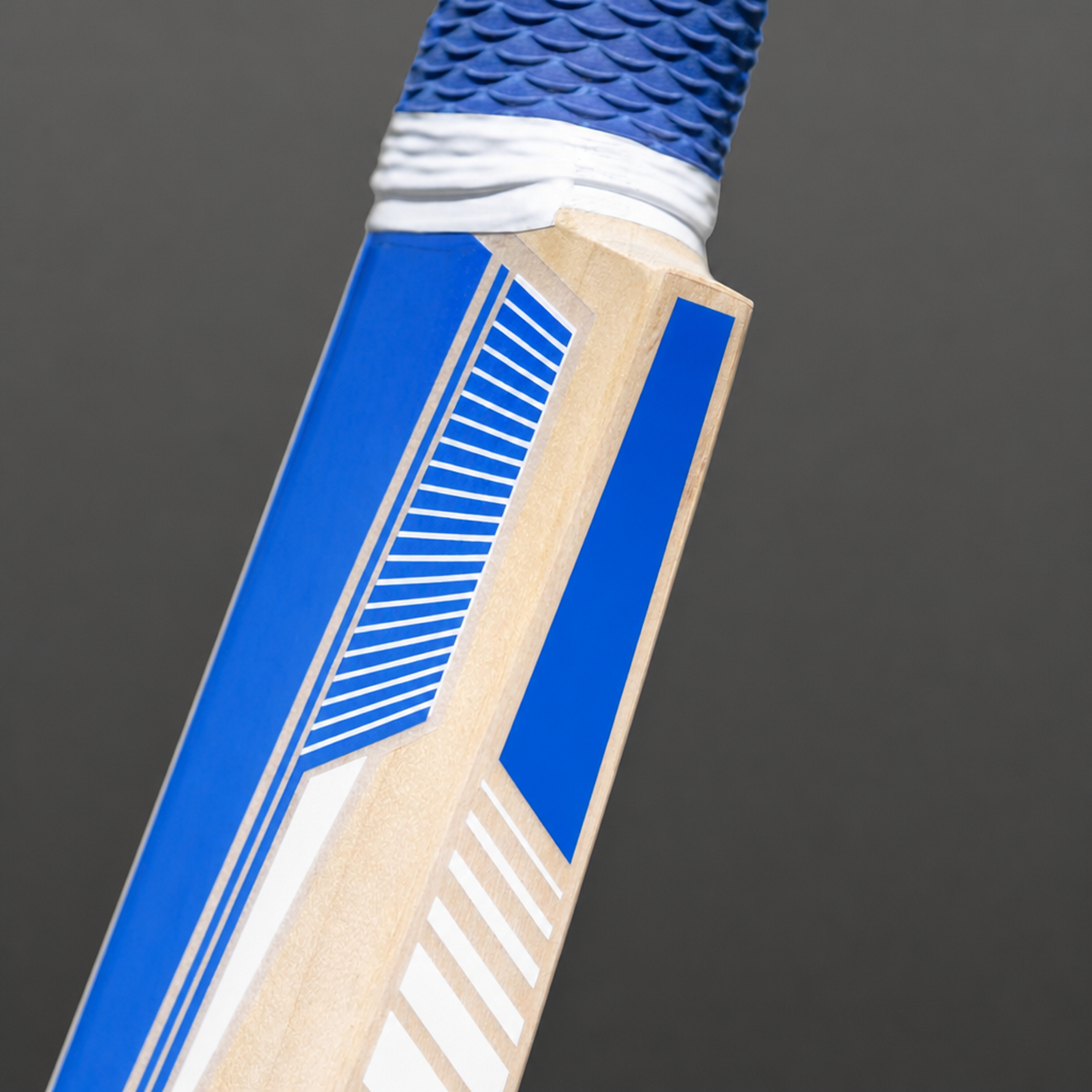 Pro Quality Cricket Bat